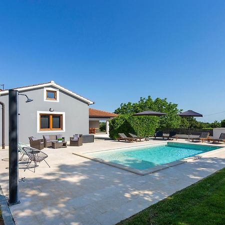 Villa Anavi Bicici Екстер'єр фото