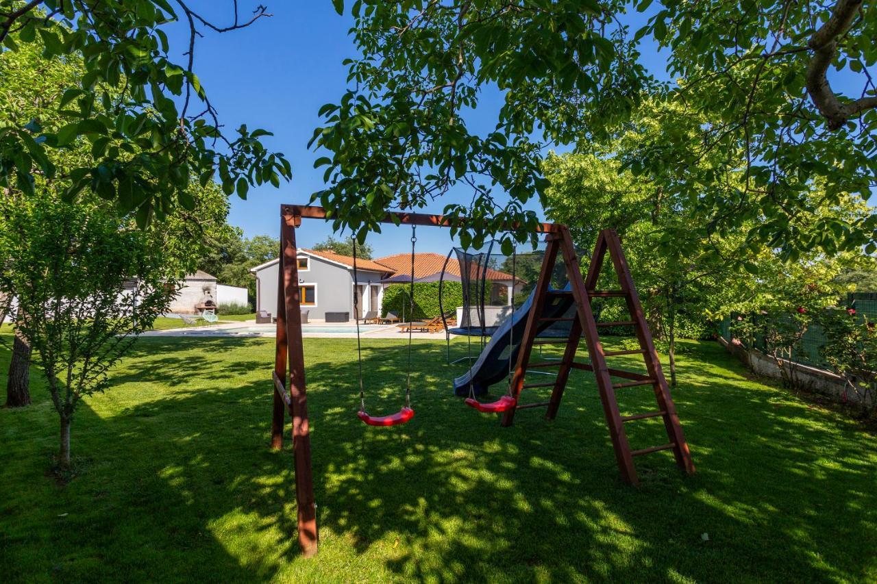 Villa Anavi Bicici Екстер'єр фото