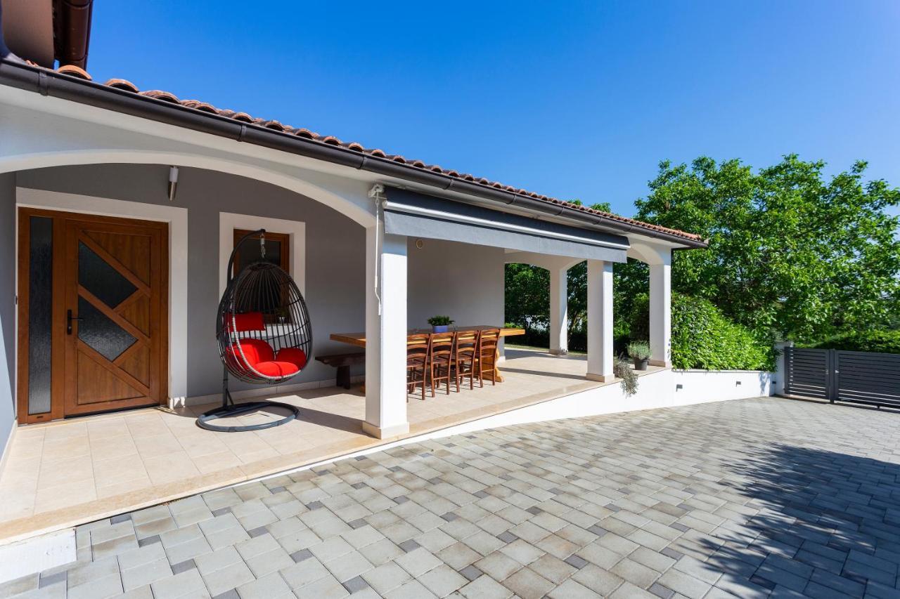 Villa Anavi Bicici Екстер'єр фото